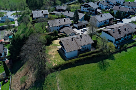 Baugrundstück mit Altbestand und tollem Blick über Bad Tölz, 83646 Wackersberg / Bad Tölz, Wohngrundstück